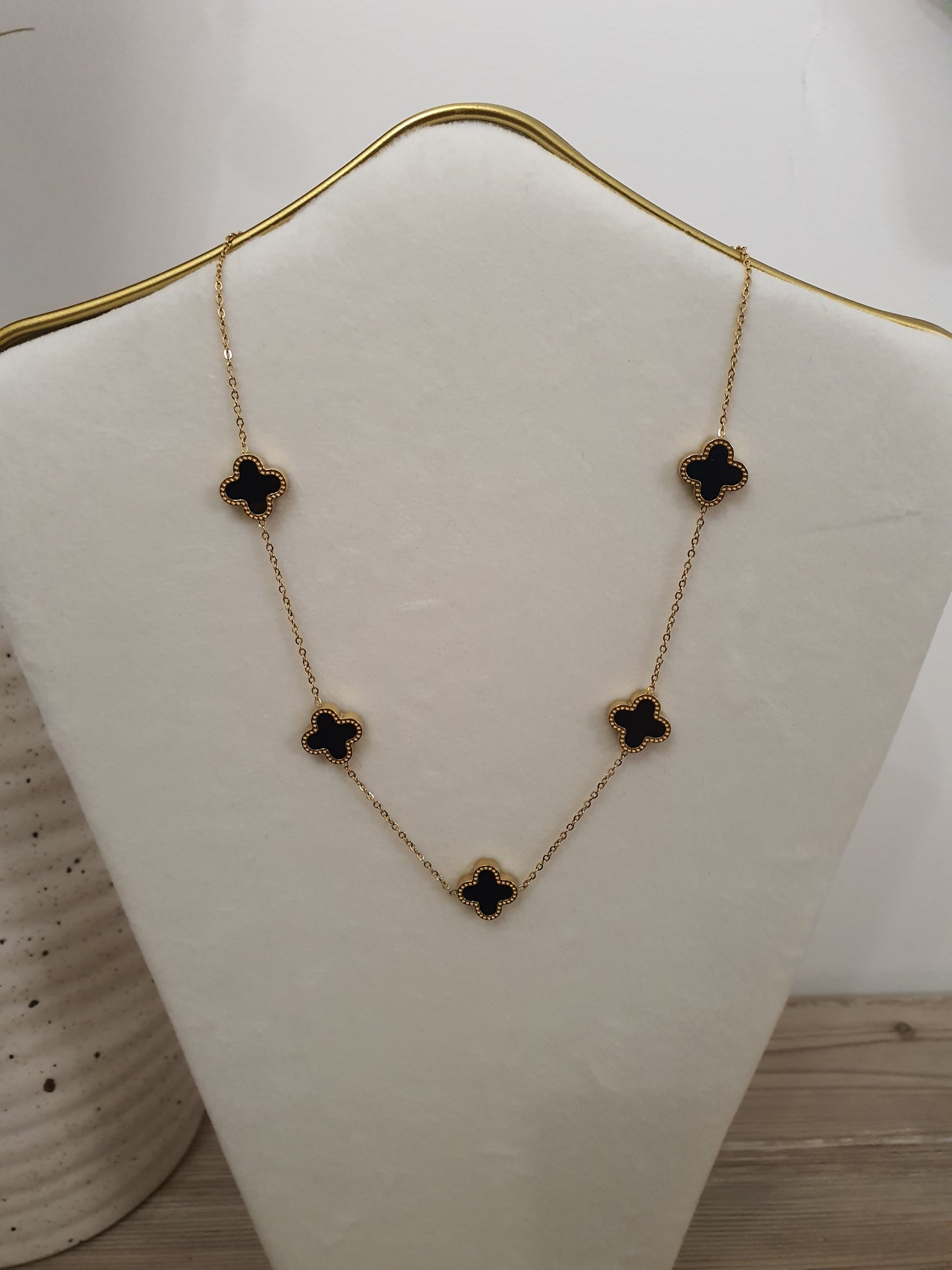 Collier trefle