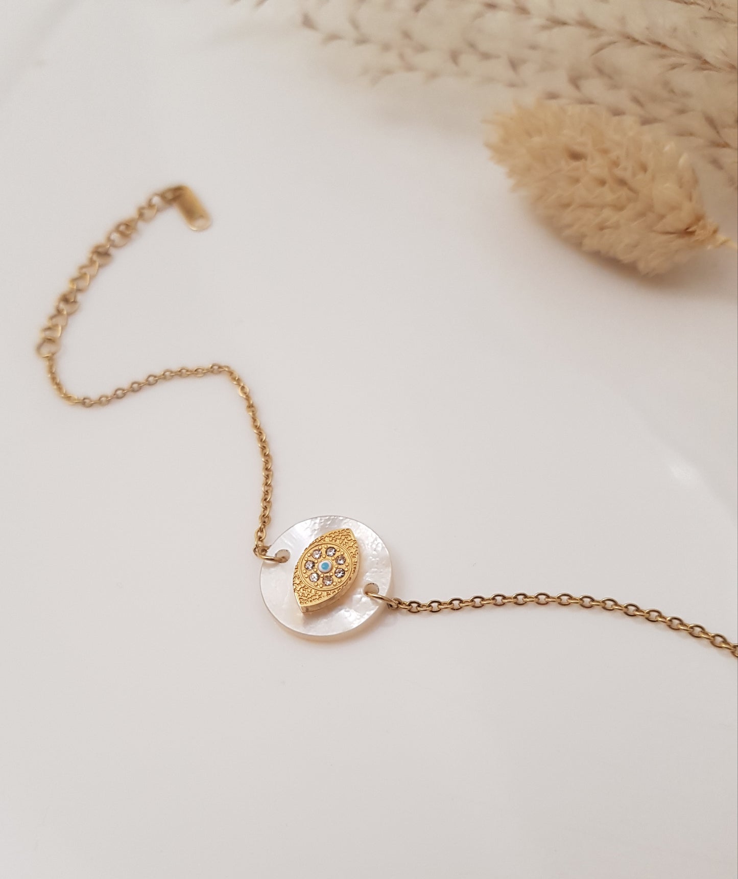 Bracelet line