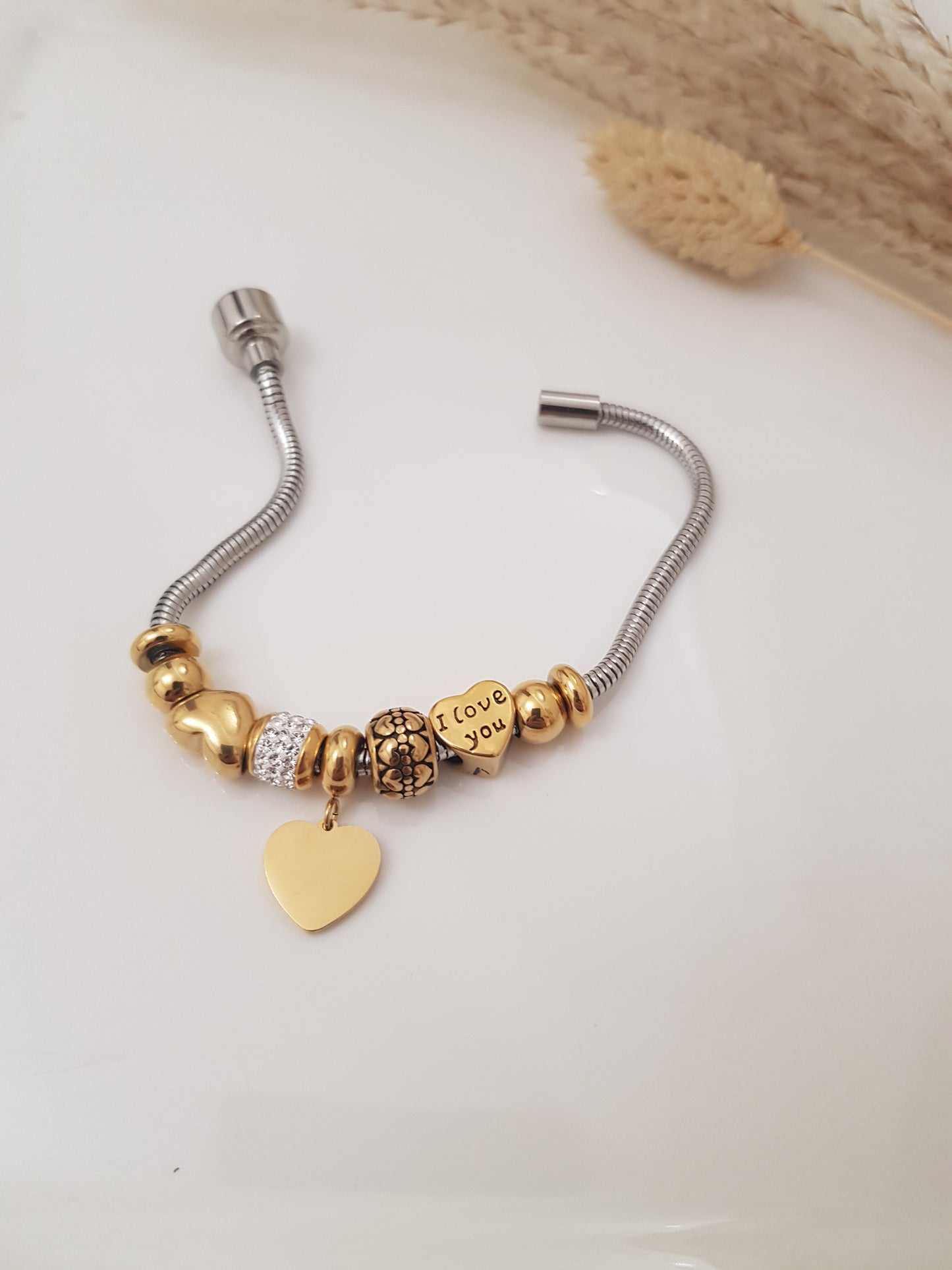 Bracelet love