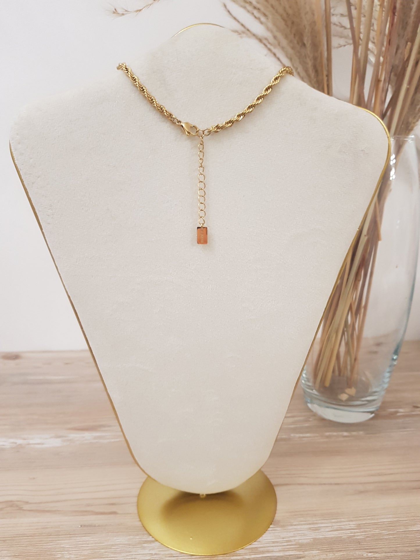 Collier torsade
